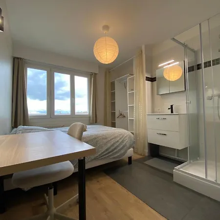 Appartement Grand Standing Centre Arena *